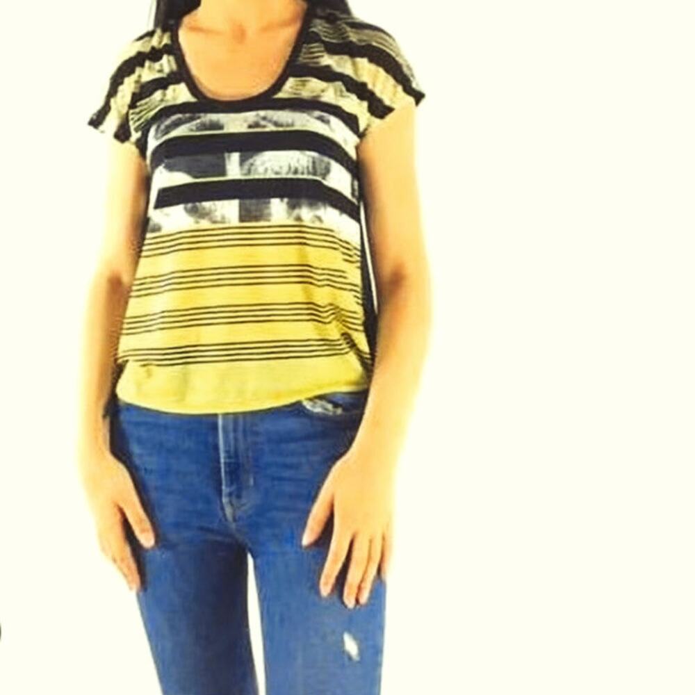 Kenneth Cole EUC cap sleeve striped lightweight top Medium yellow black white